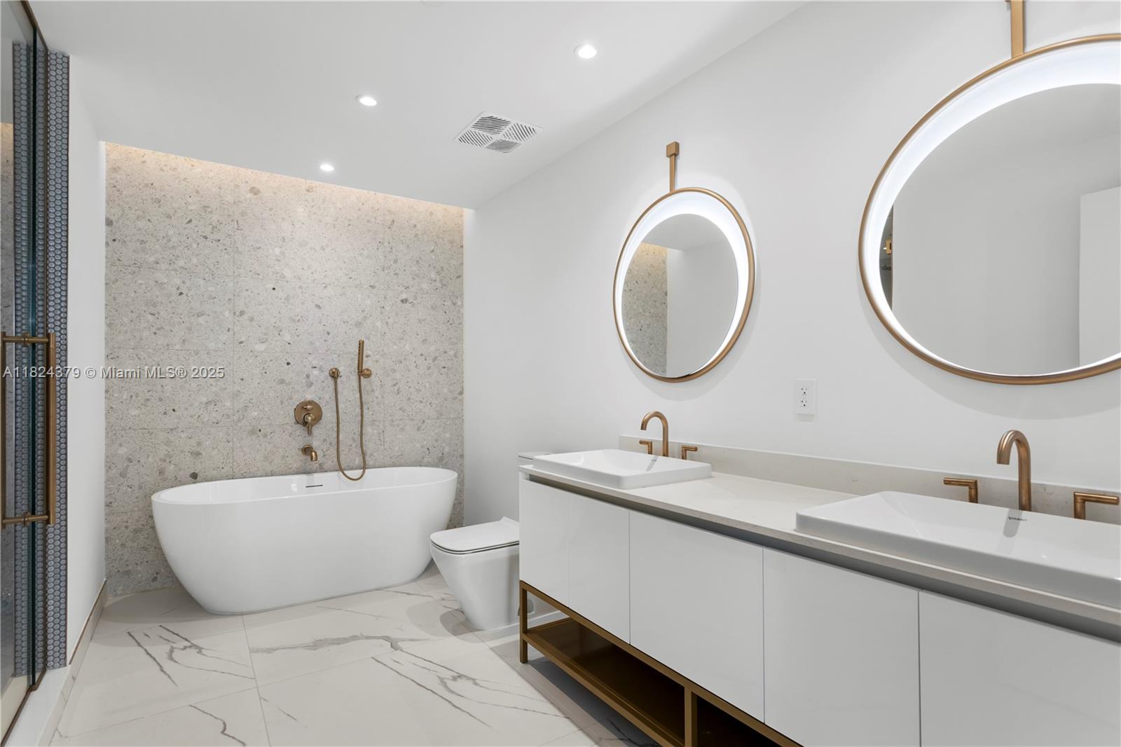 Property photo # 9