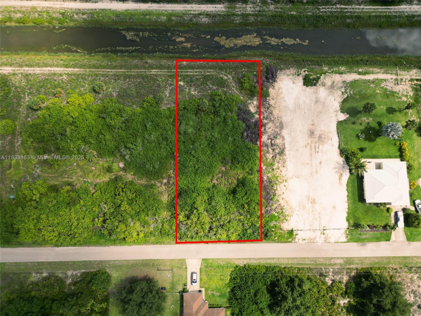 2710 75 St W, Lehigh Acres, Florida image 2