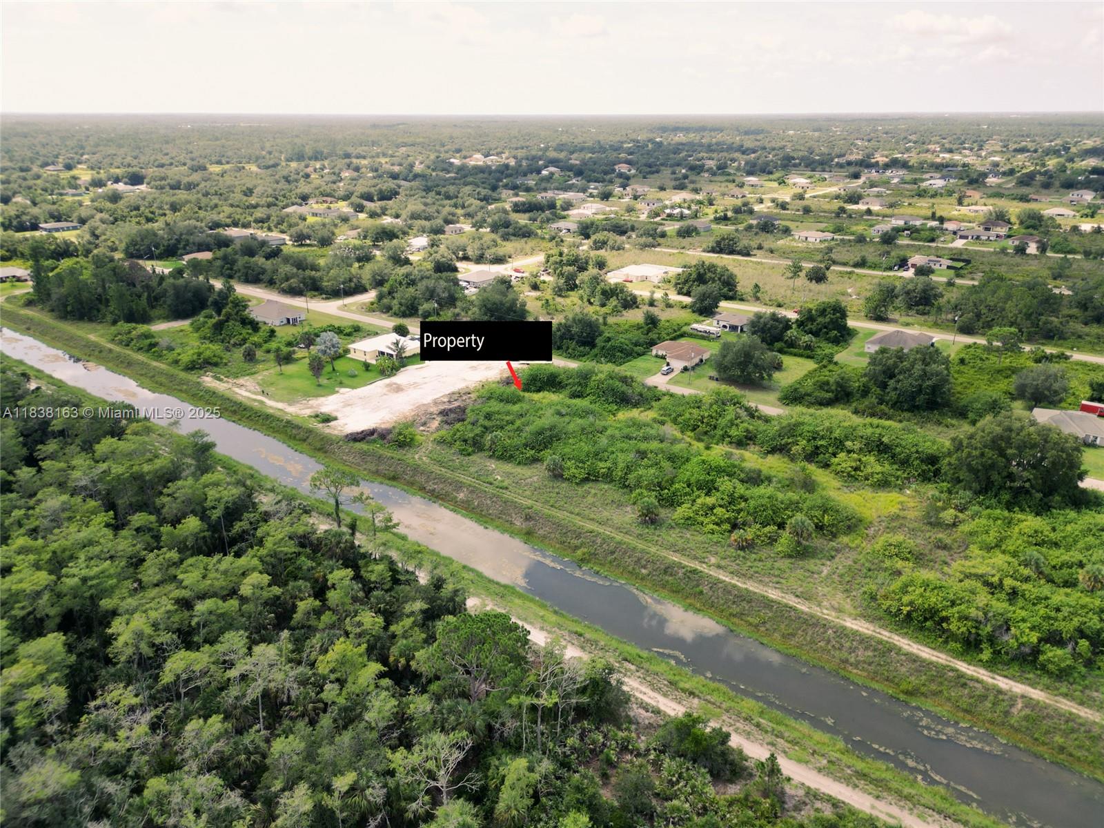 2710 75 St W, Lehigh Acres, Florida image 4