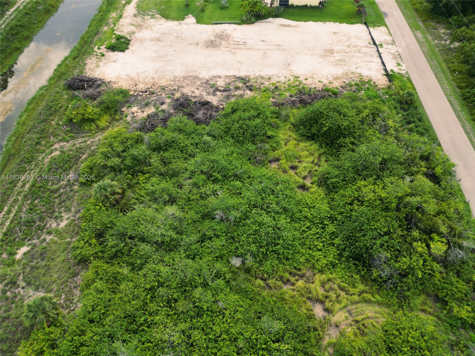 2710 75 St W, Lehigh Acres, Florida image 7