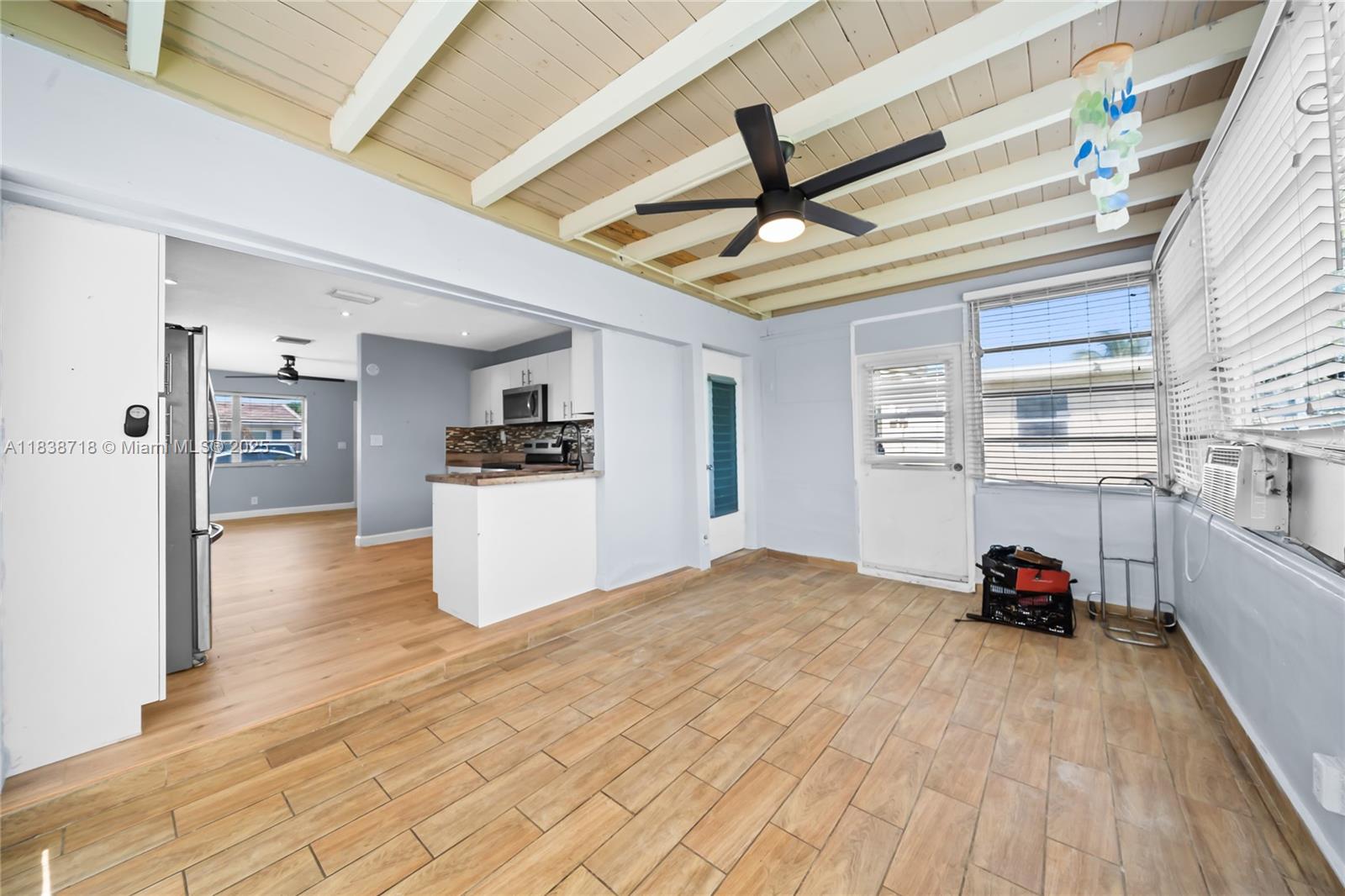 4938 NW 54th Ct, Tamarac, Florida image 12