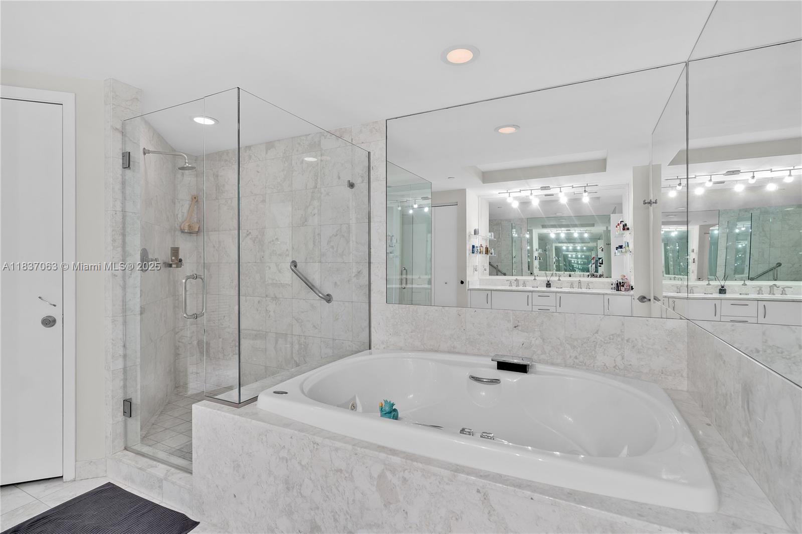 Property photo # 9