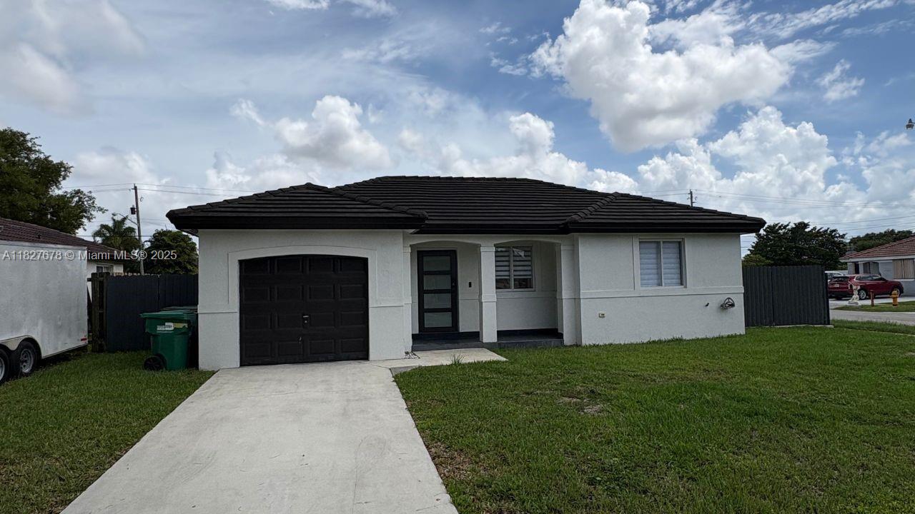 16266 SW 303rd Ln, Homestead, Florida image 1