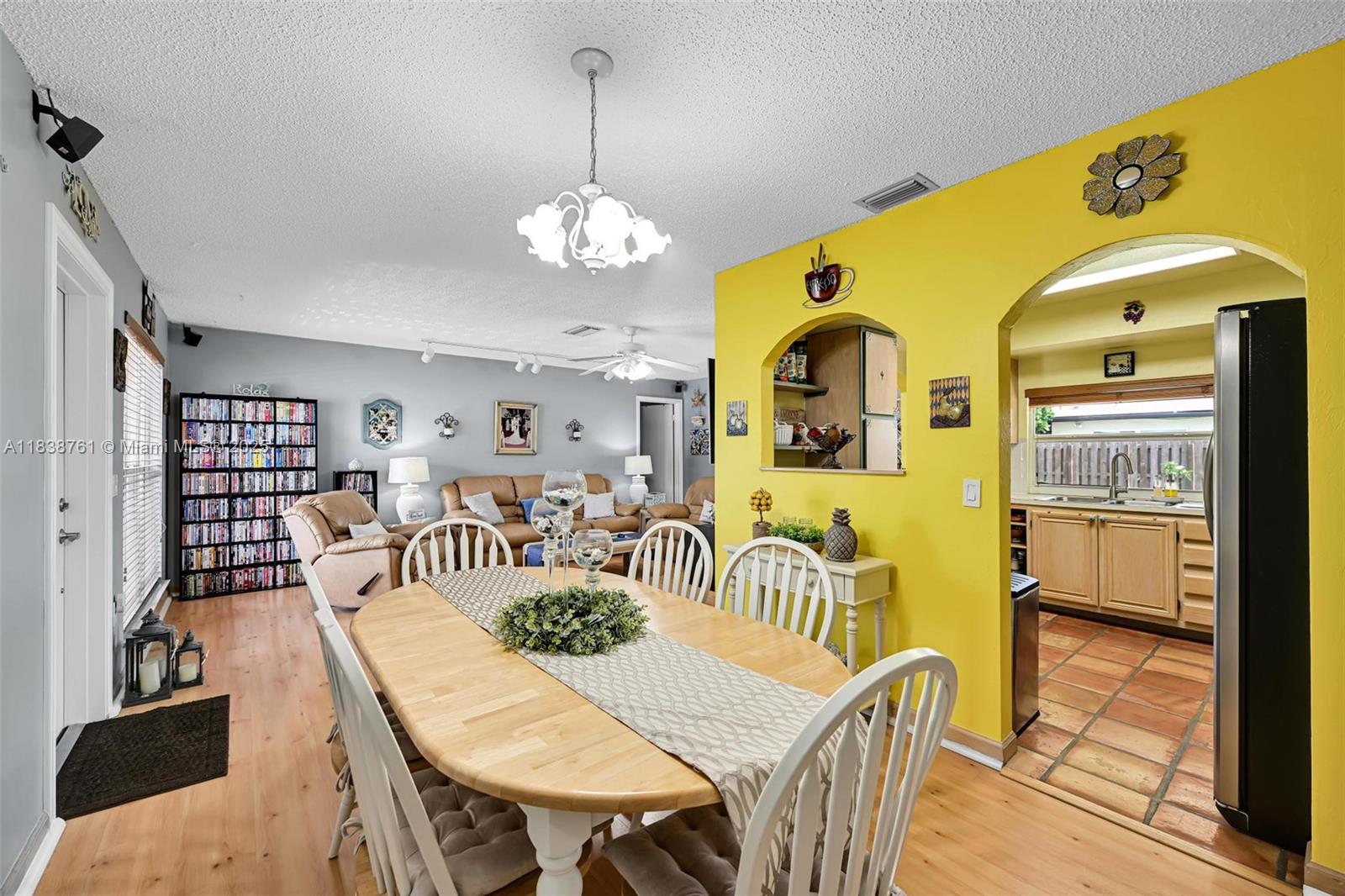 11730 NW 33rd St, Sunrise, Florida image 15