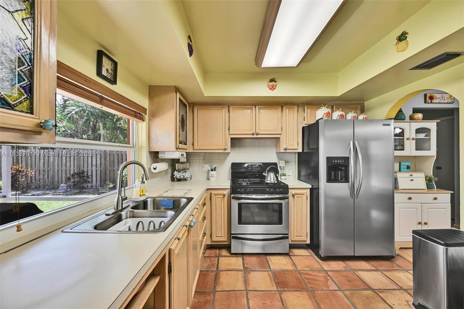 11730 NW 33rd St, Sunrise, Florida image 7