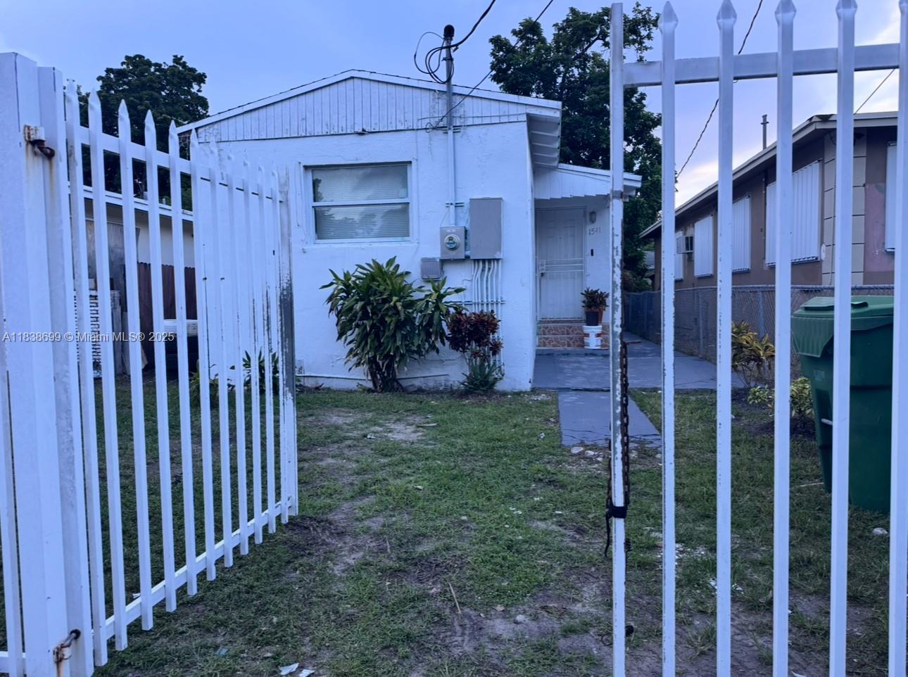 Property photo # 4