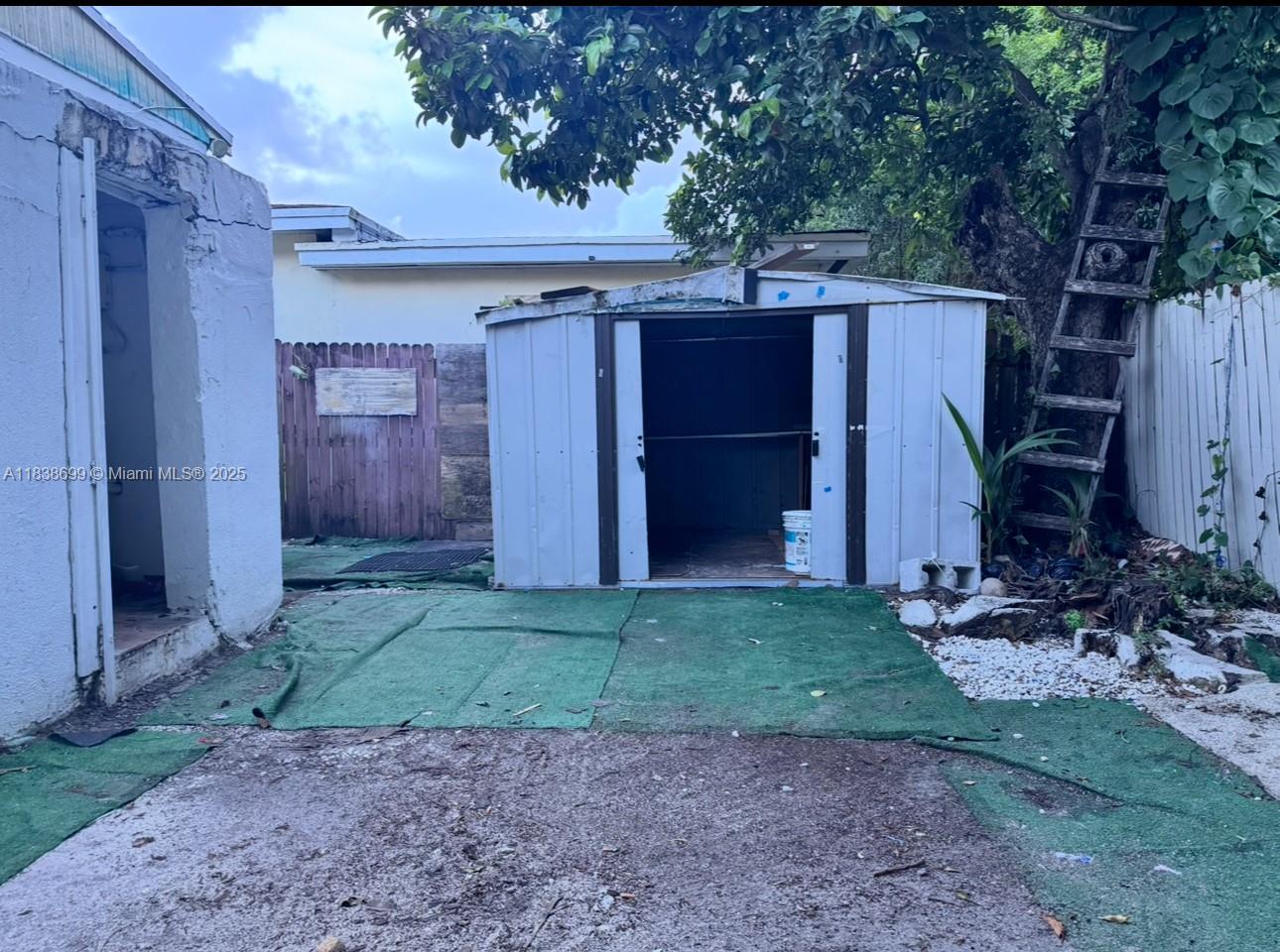 Property photo # 3