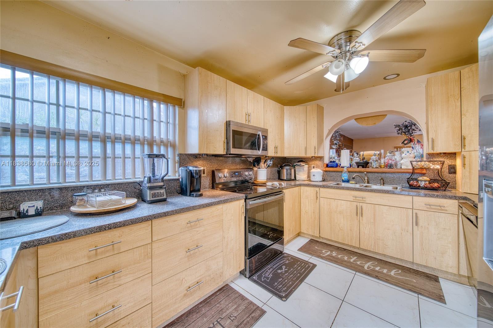 13820 SW 285th Ter, Homestead, Florida image 10