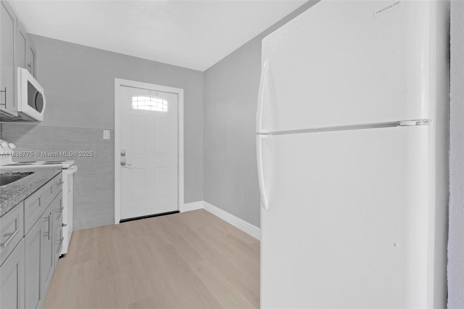 Property photo # 6