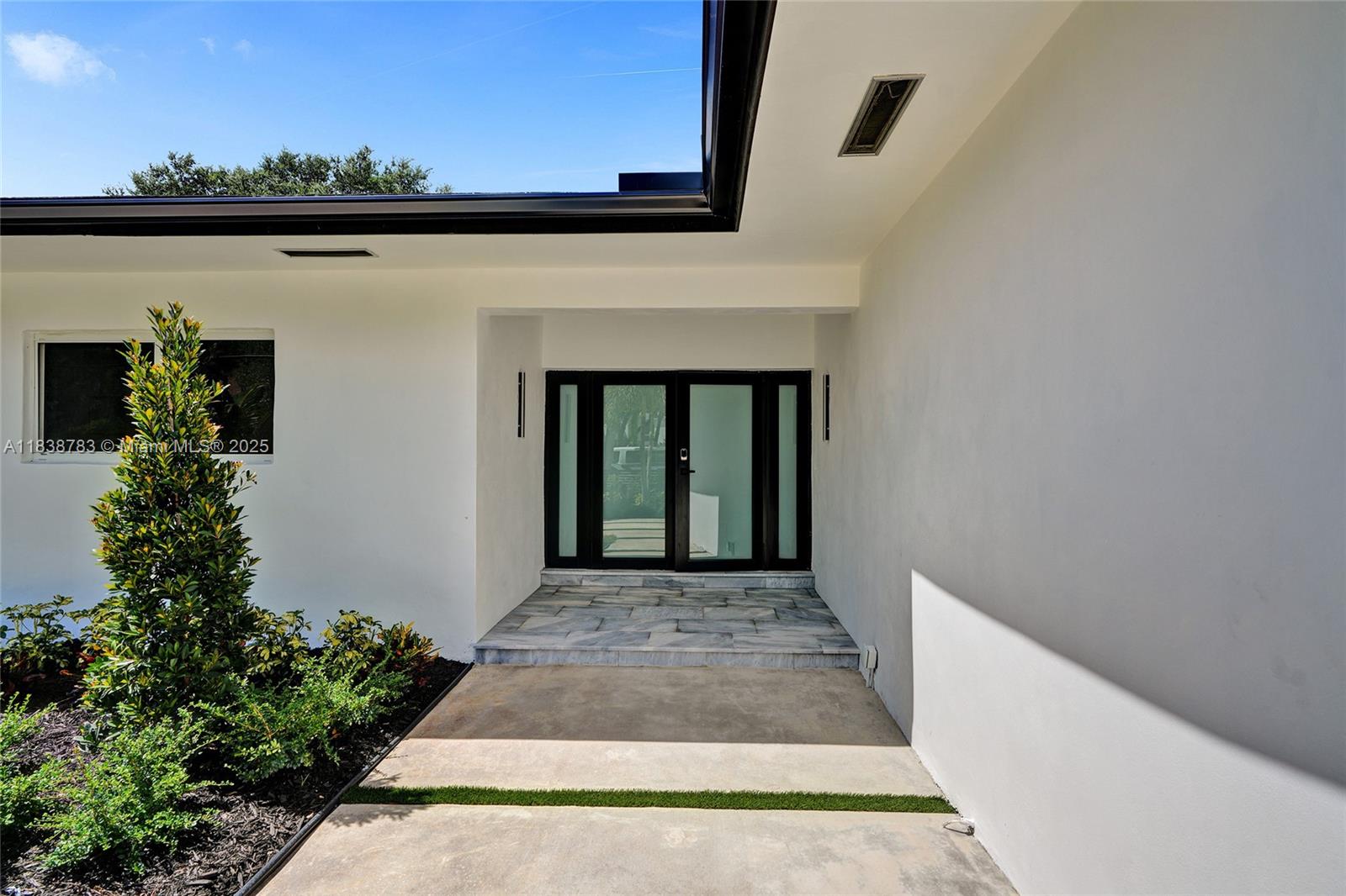 Property photo # 4