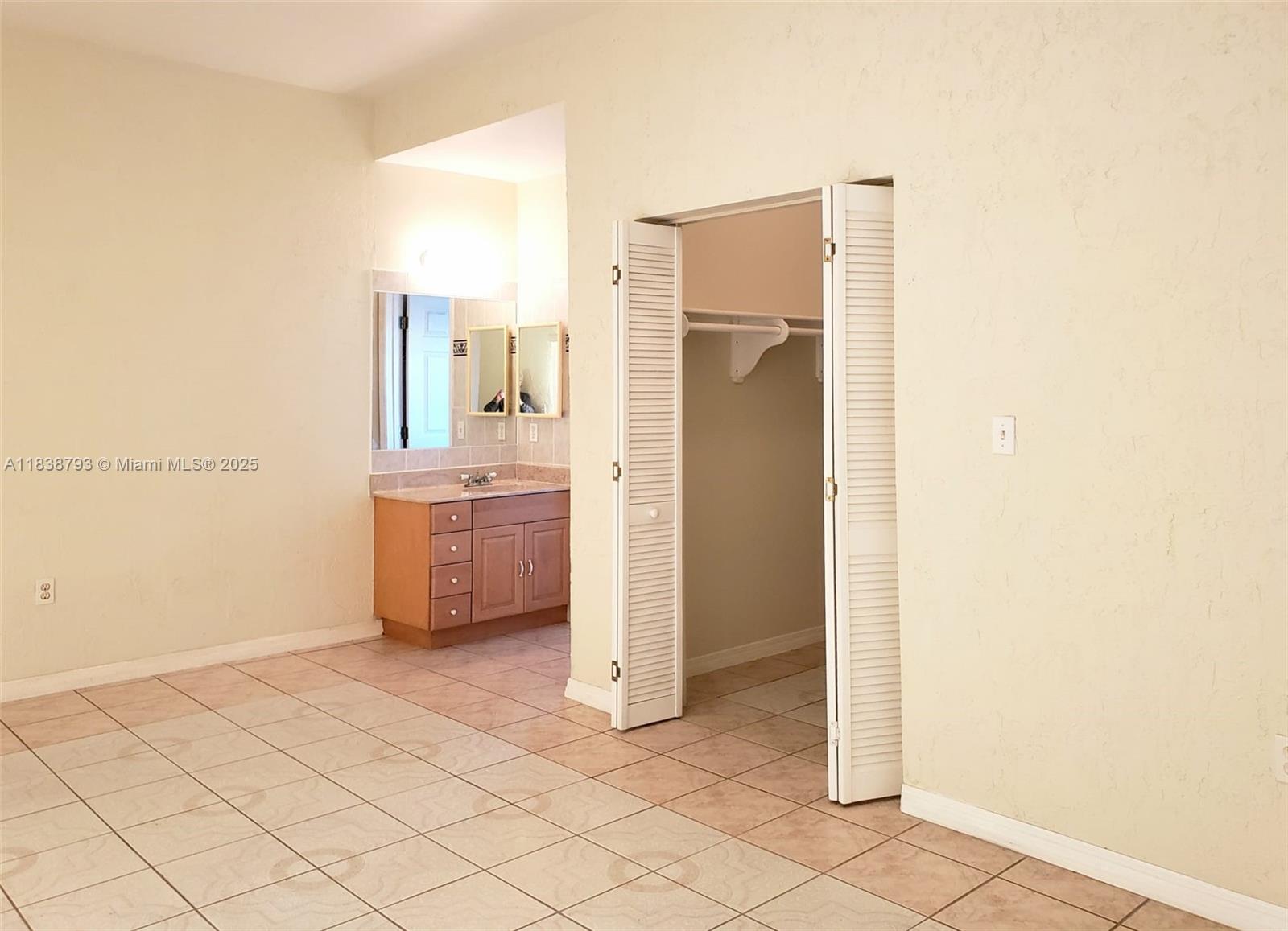 3124 Prairie Ave, Miami Beach, Florida image 27