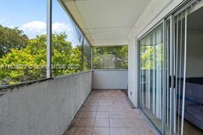 6075 N Sabal Palm Blvd #310, Tamarac, Florida image 8
