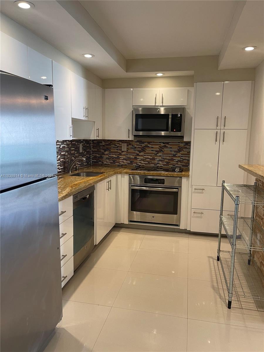 19390 Collins Ave #902, Sunny Isles Beach, Florida image 11