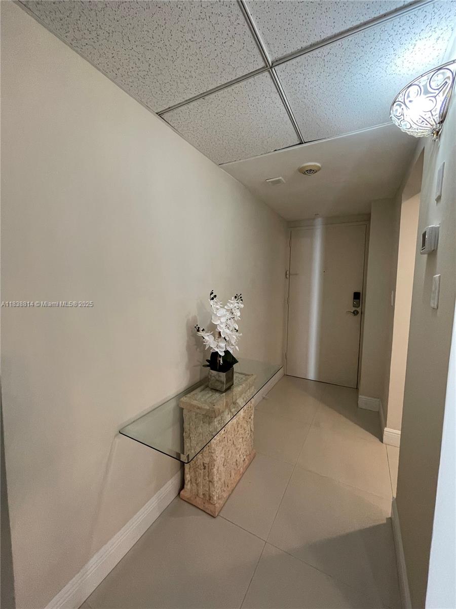 19390 Collins Ave #902, Sunny Isles Beach, Florida image 14