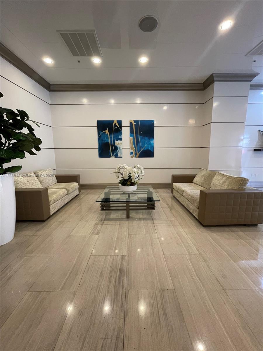 19390 Collins Ave #902, Sunny Isles Beach, Florida image 34