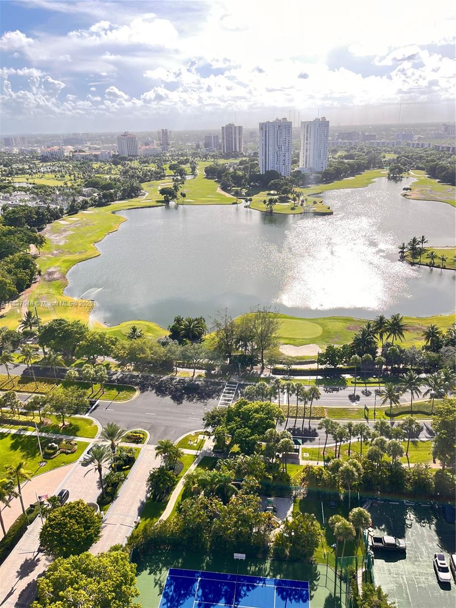 20191 E Country Club Dr #2601, Aventura, Florida image 11
