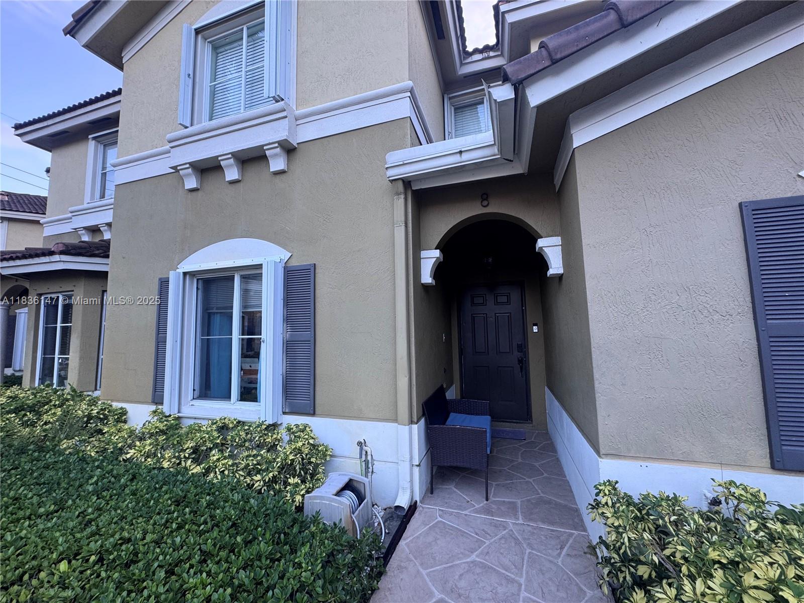 Property photo # 0