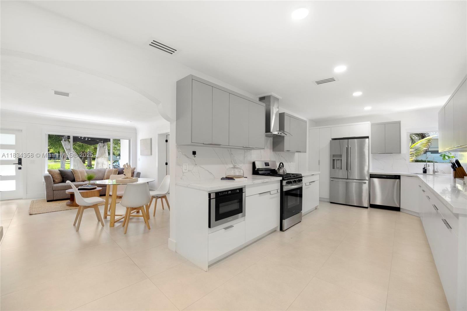 1406 NE 18th Ave, Fort Lauderdale, Florida image 28