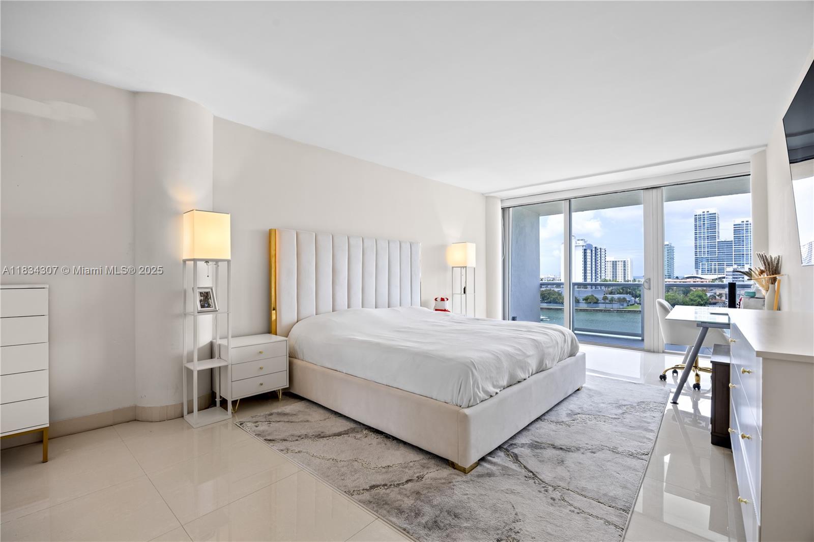 900 Bay Dr #622  620, Miami Beach, Florida image 13