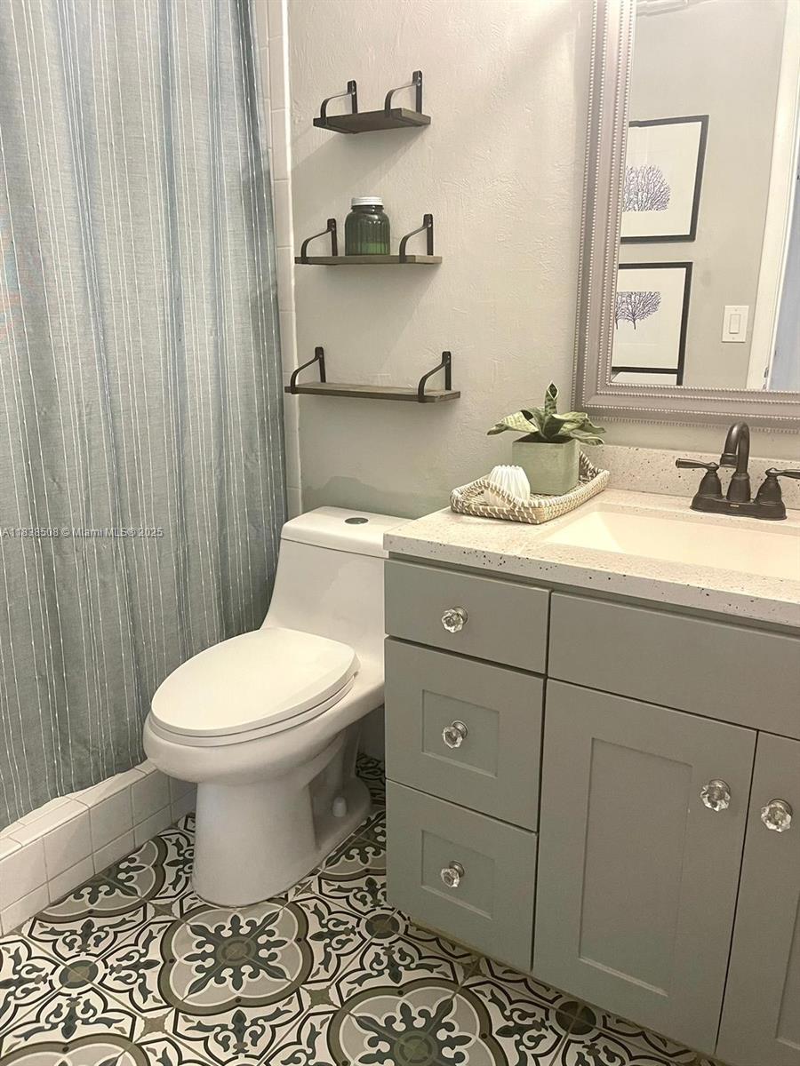 Property photo # 6