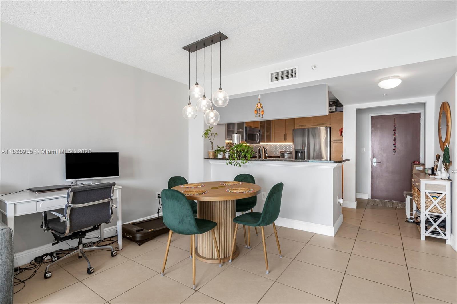 Property photo # 4