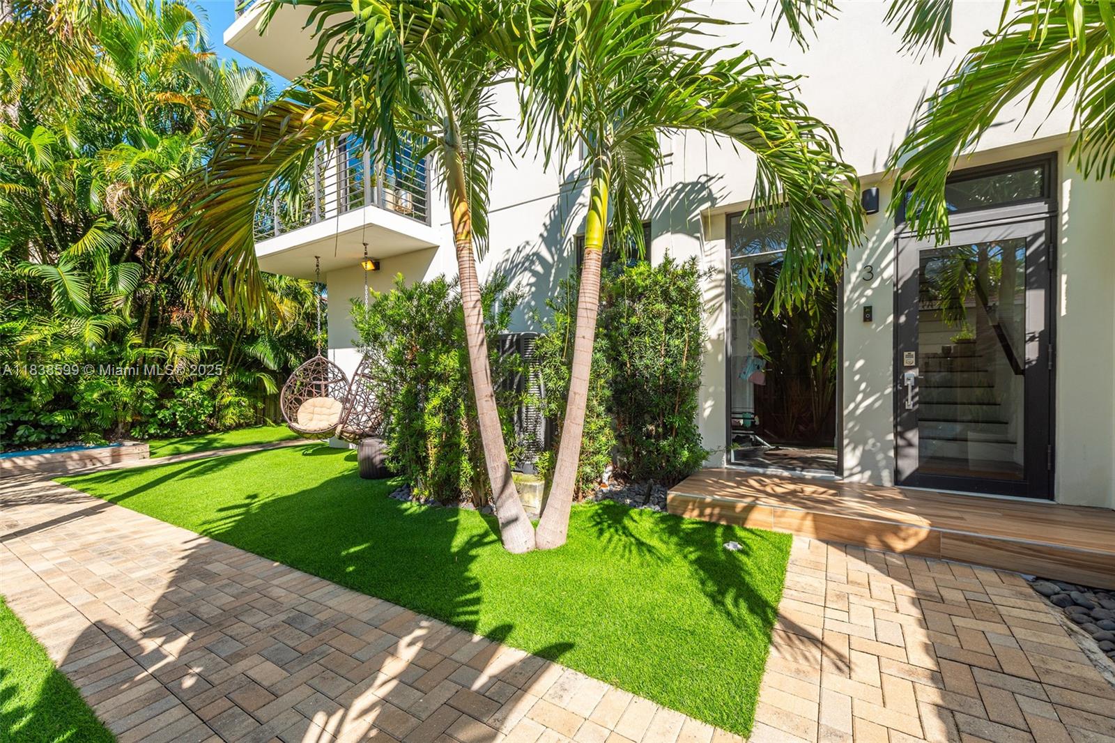 909 NE 16th Ter, Fort Lauderdale, Florida image 1