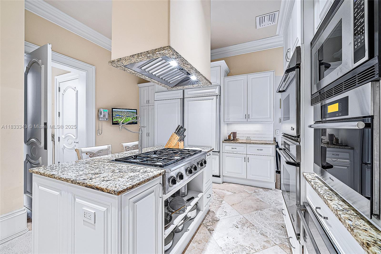 209 Commodore Dr, Jupiter, Florida image 23