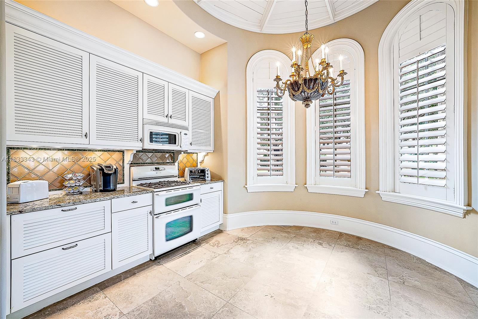209 Commodore Dr, Jupiter, Florida image 48
