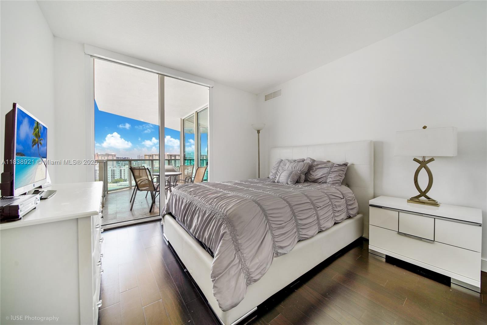 Property photo # 9