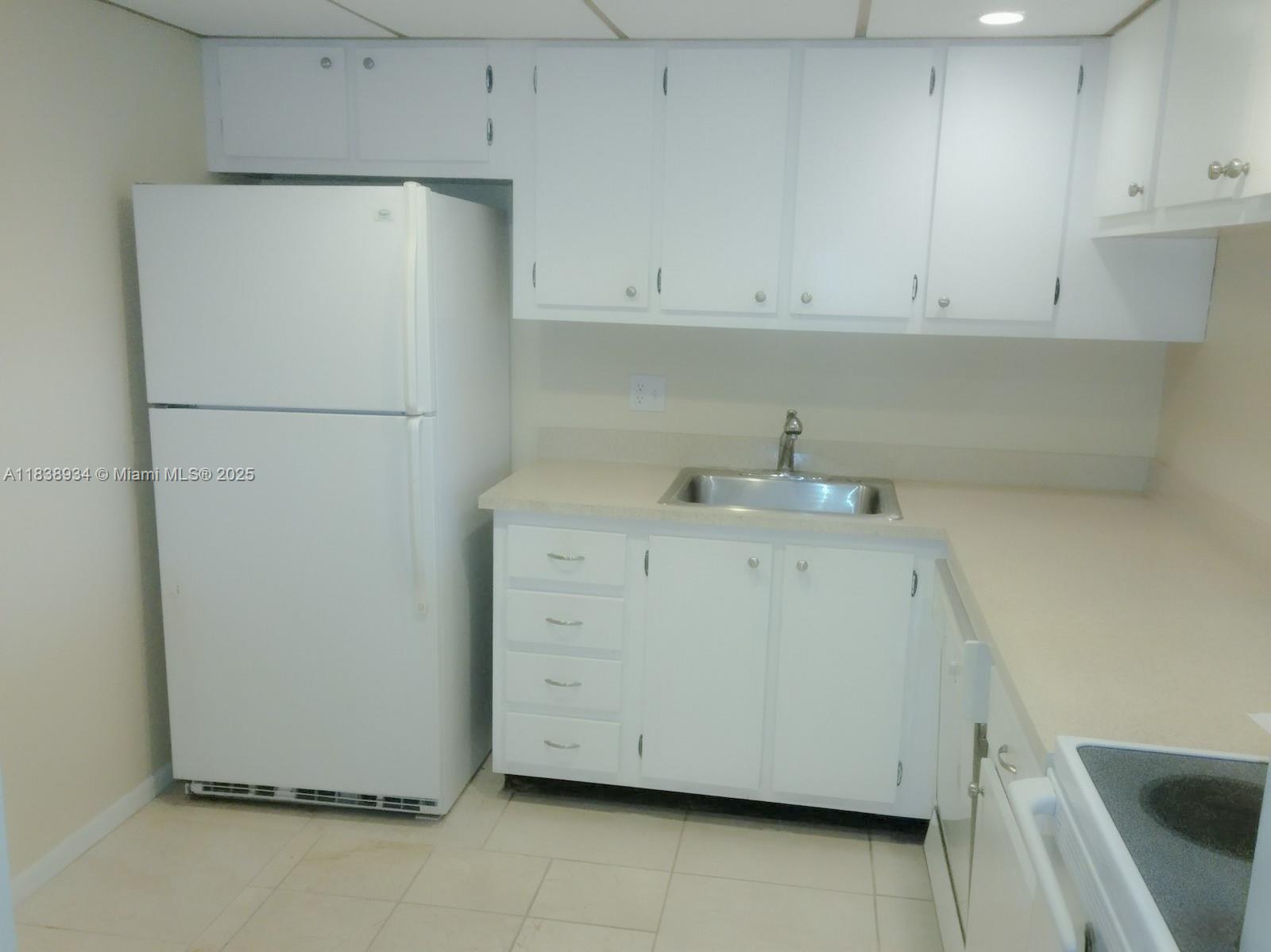 Property photo # 4