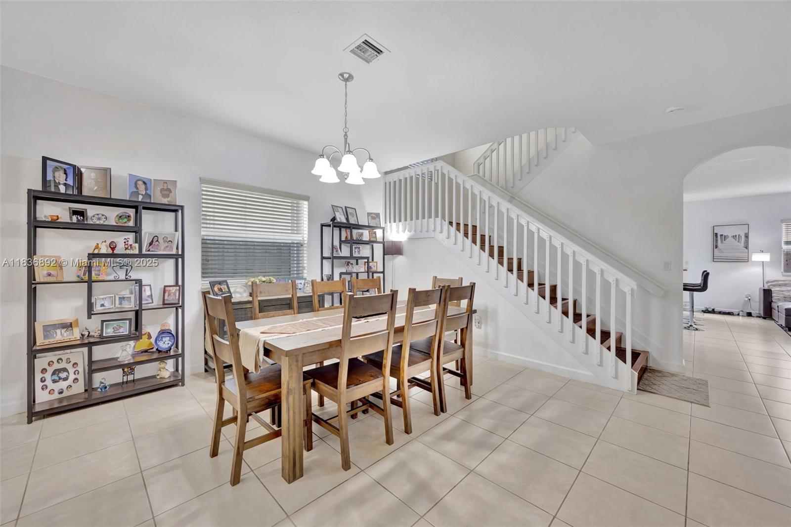 216 NE 36th Ter, Homestead, Florida image 11