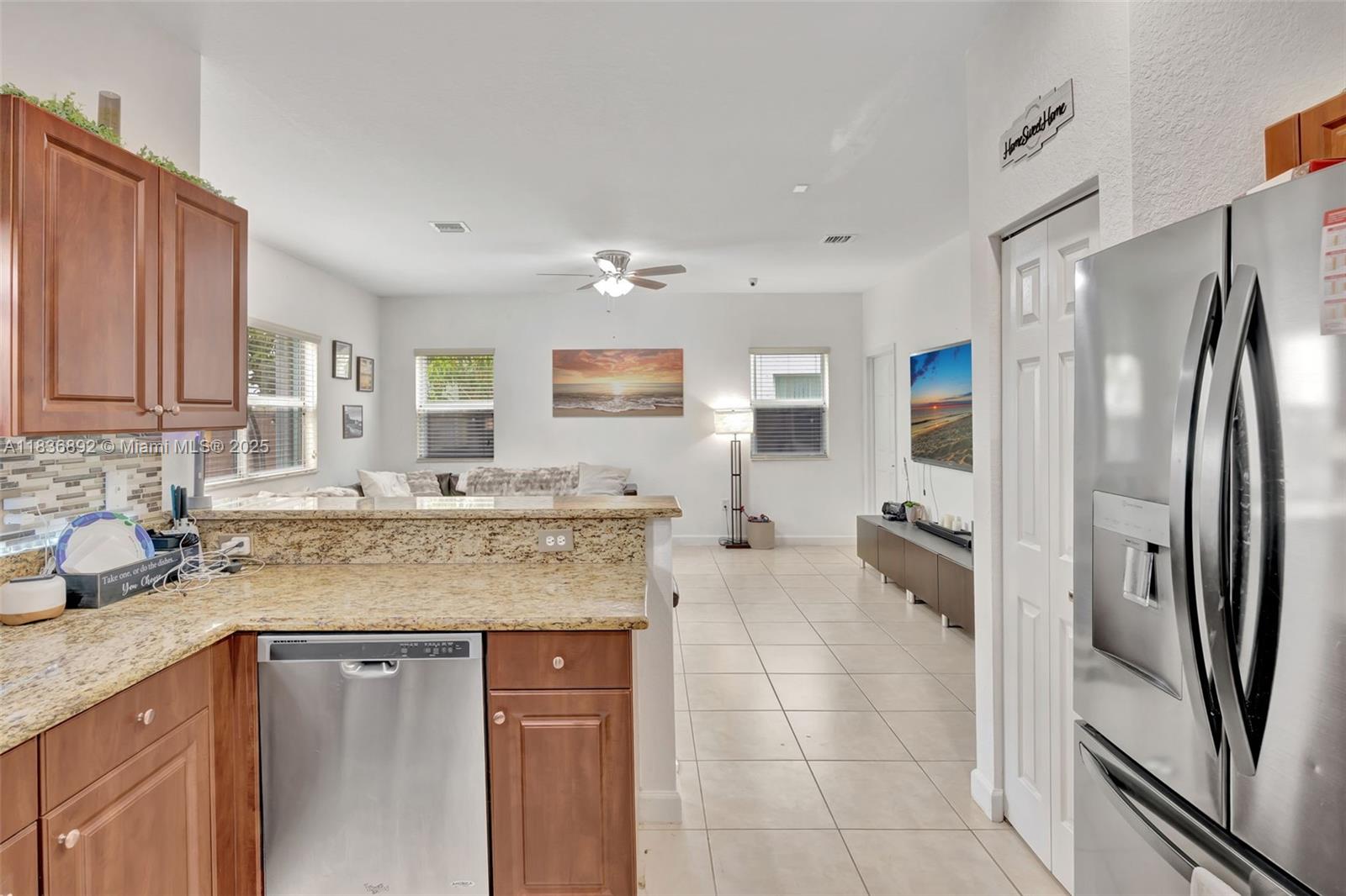 216 NE 36th Ter, Homestead, Florida image 16
