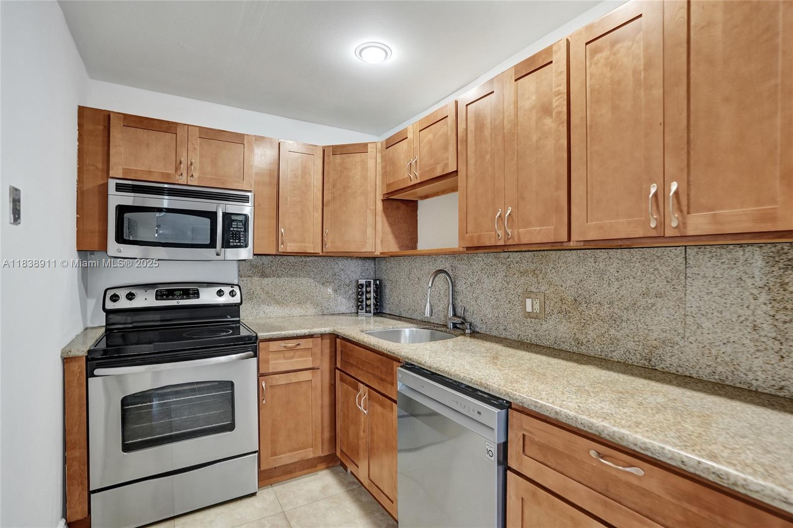 Property photo # 5
