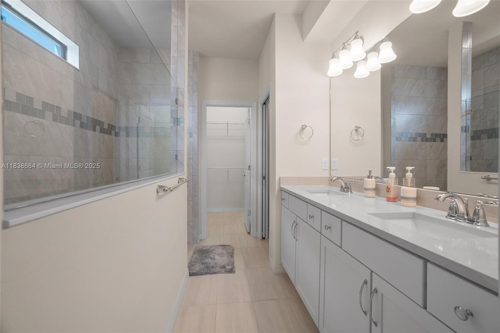 8036 NW 78th St, Tamarac, Florida image 22