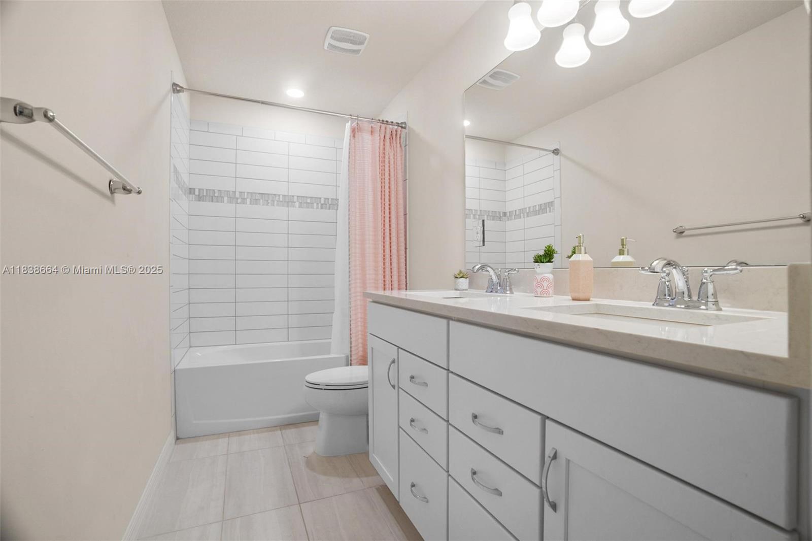 8036 NW 78th St, Tamarac, Florida image 35