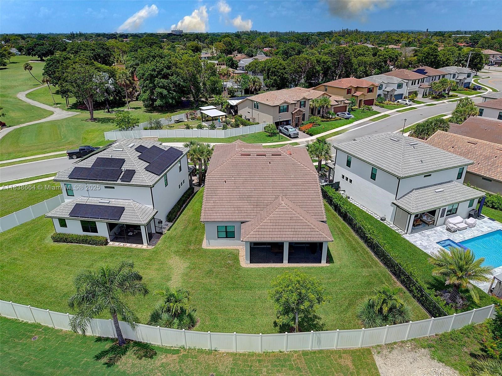 8036 NW 78th St, Tamarac, Florida image 46