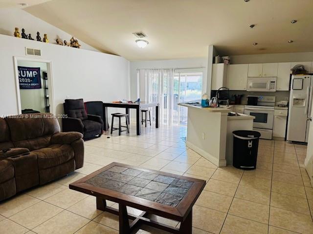 5104 Beauty St, Lehigh Acres, Florida image 3