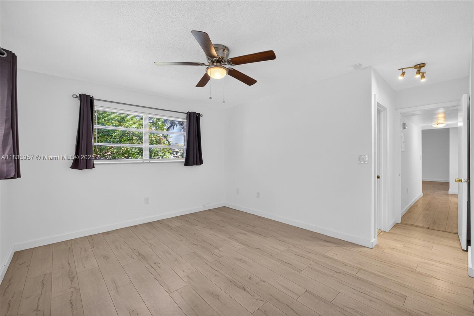 1821 Jefferson Ave #202, Miami Beach, Florida image 24