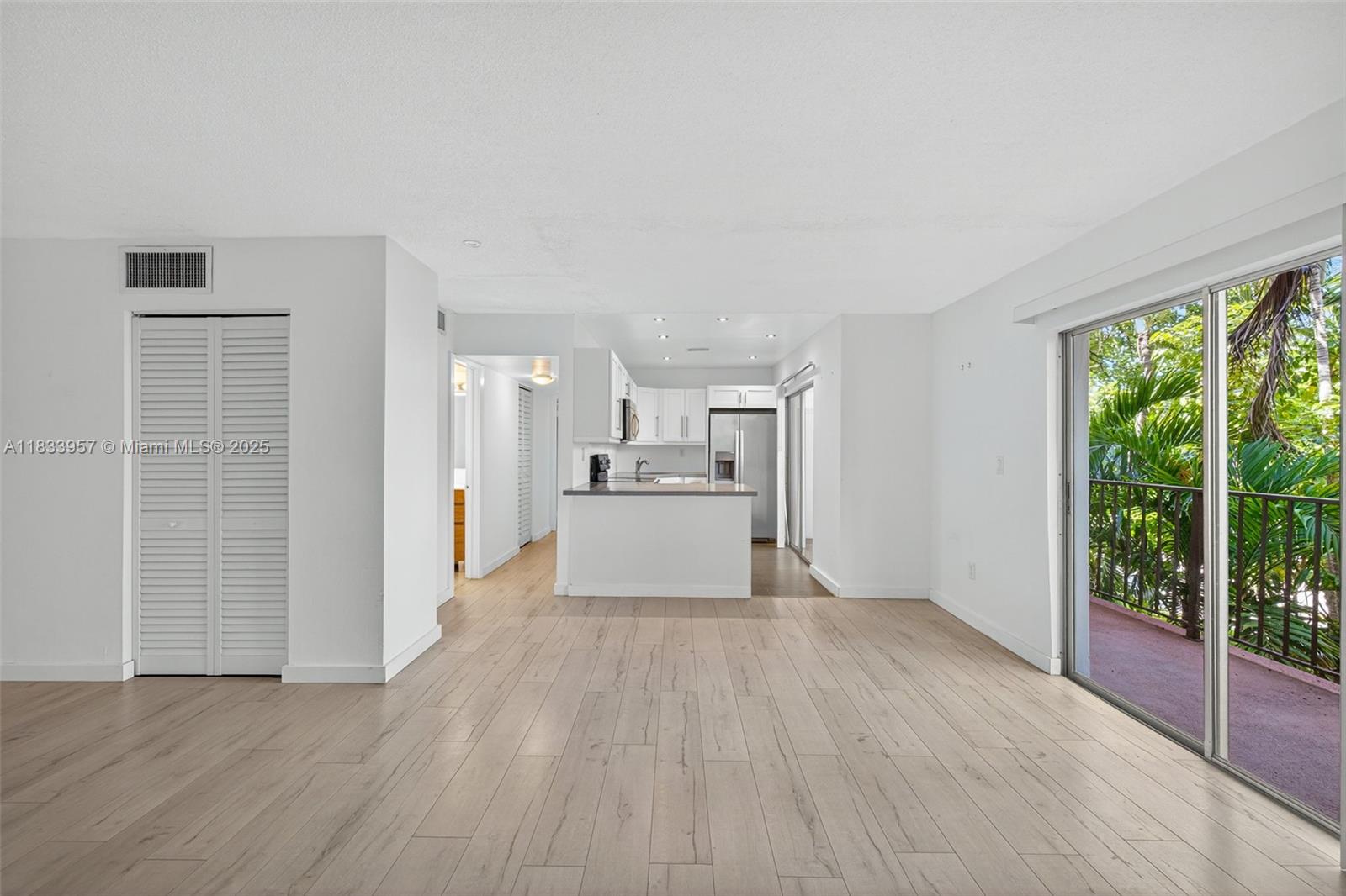 1821 Jefferson Ave #202, Miami Beach, Florida image 6
