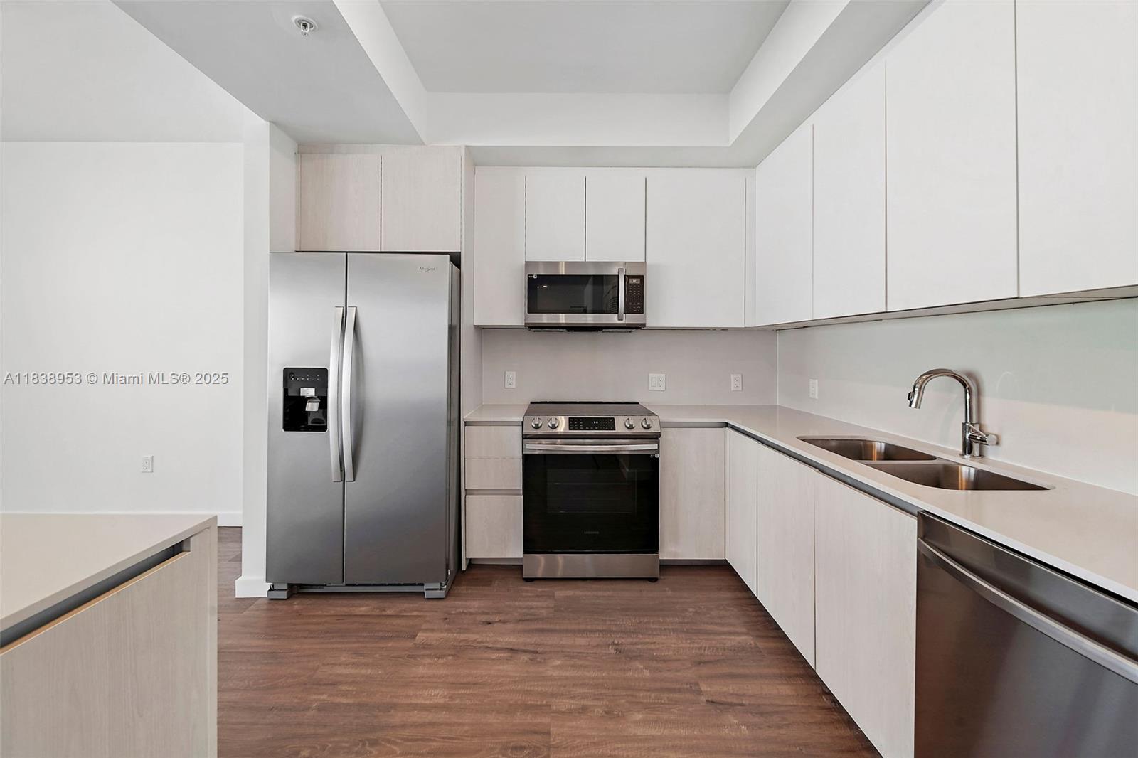 Property photo # 7