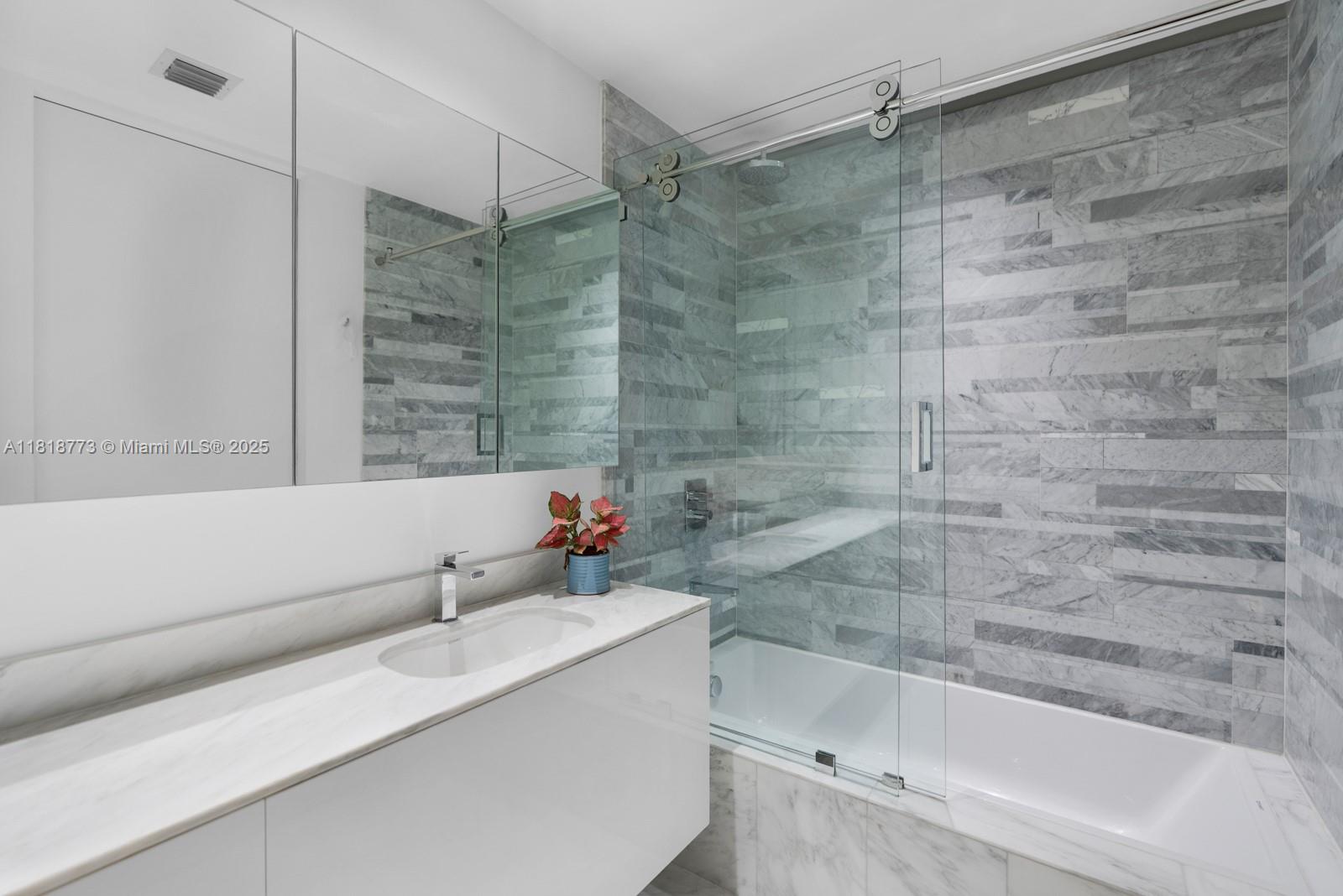 10203 Collins Ave #701, Bal Harbour, Florida image 24