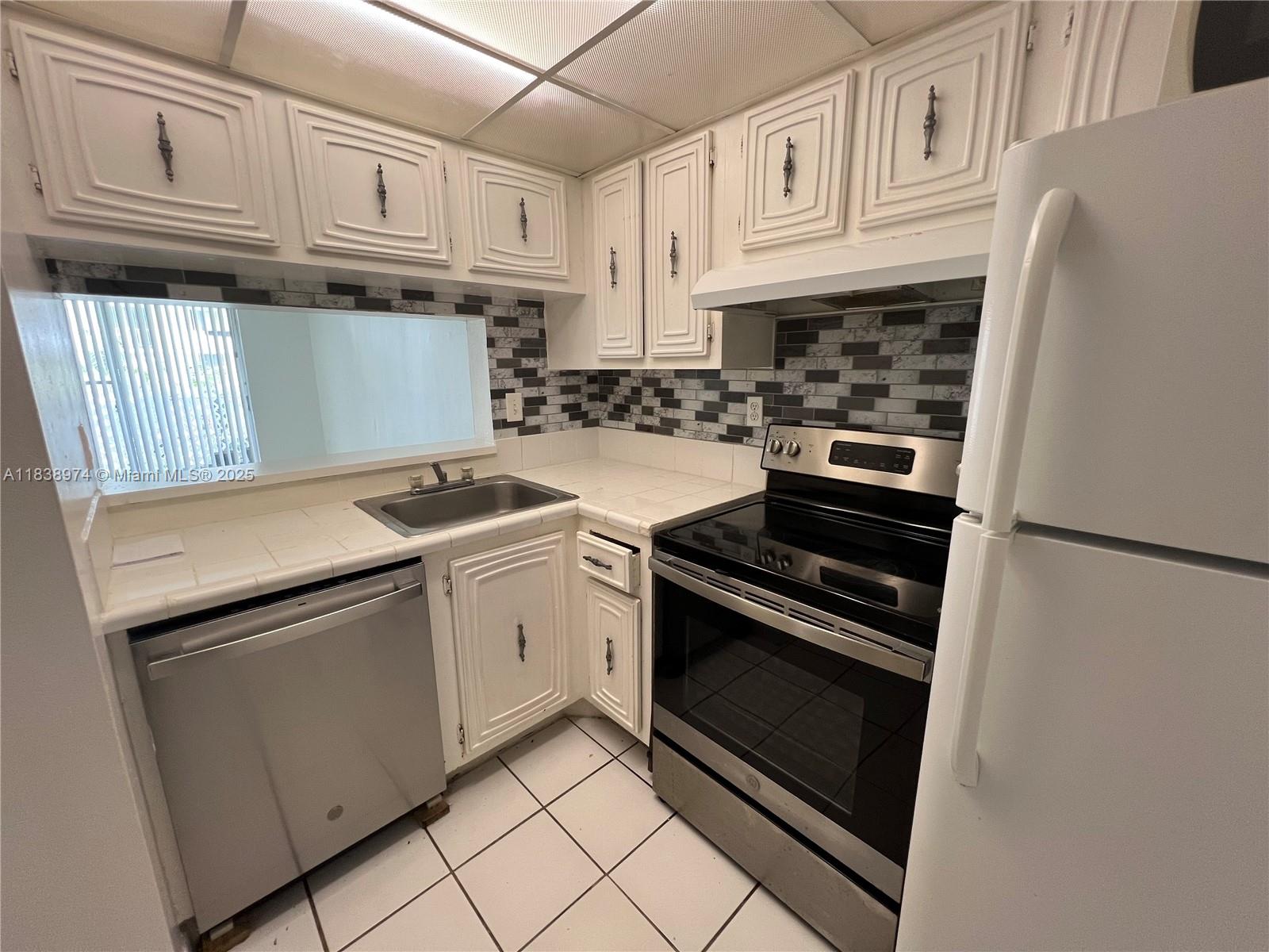 Property photo # 2