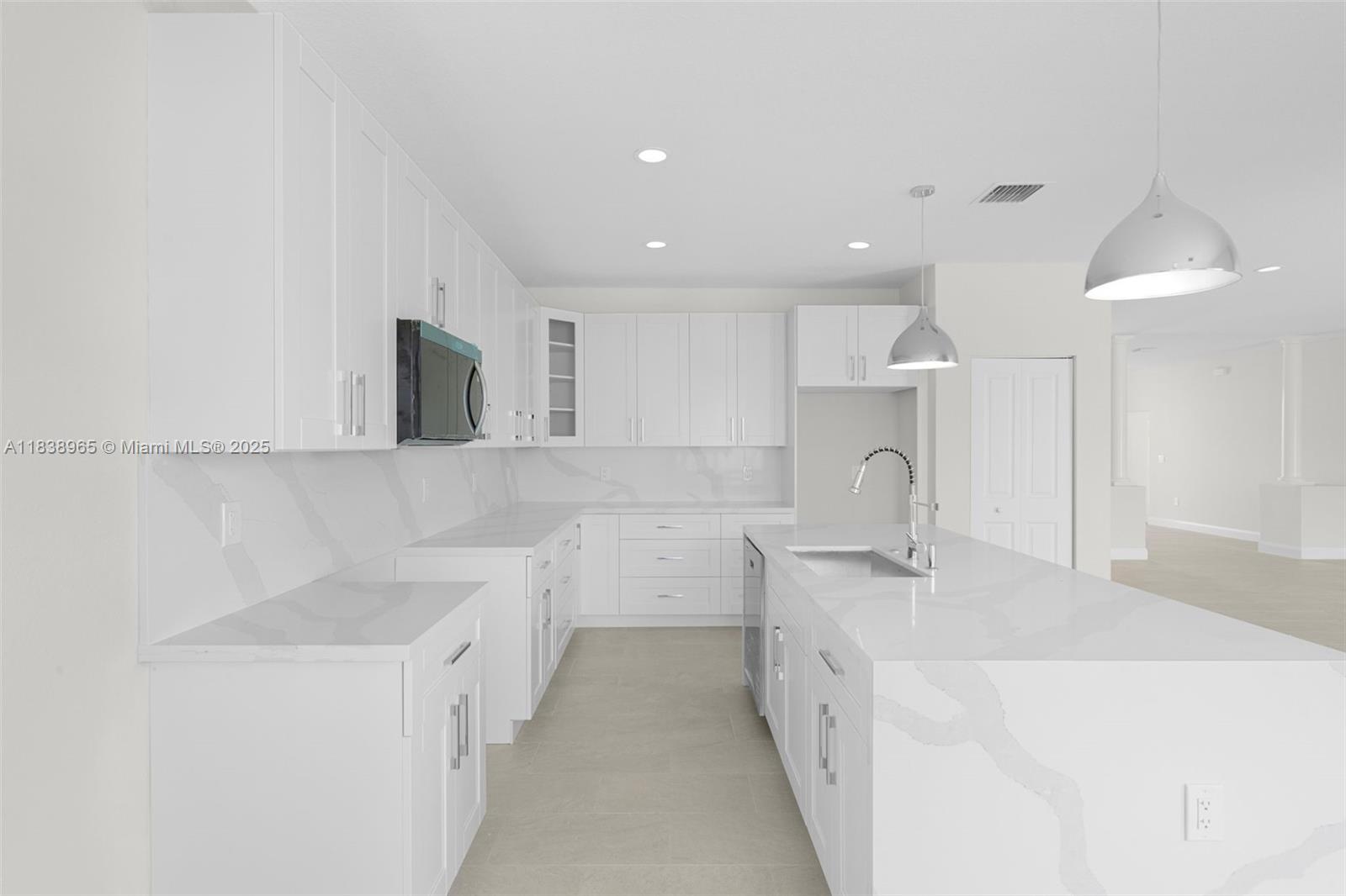3451 SW 19th St, Fort Lauderdale, Florida image 7