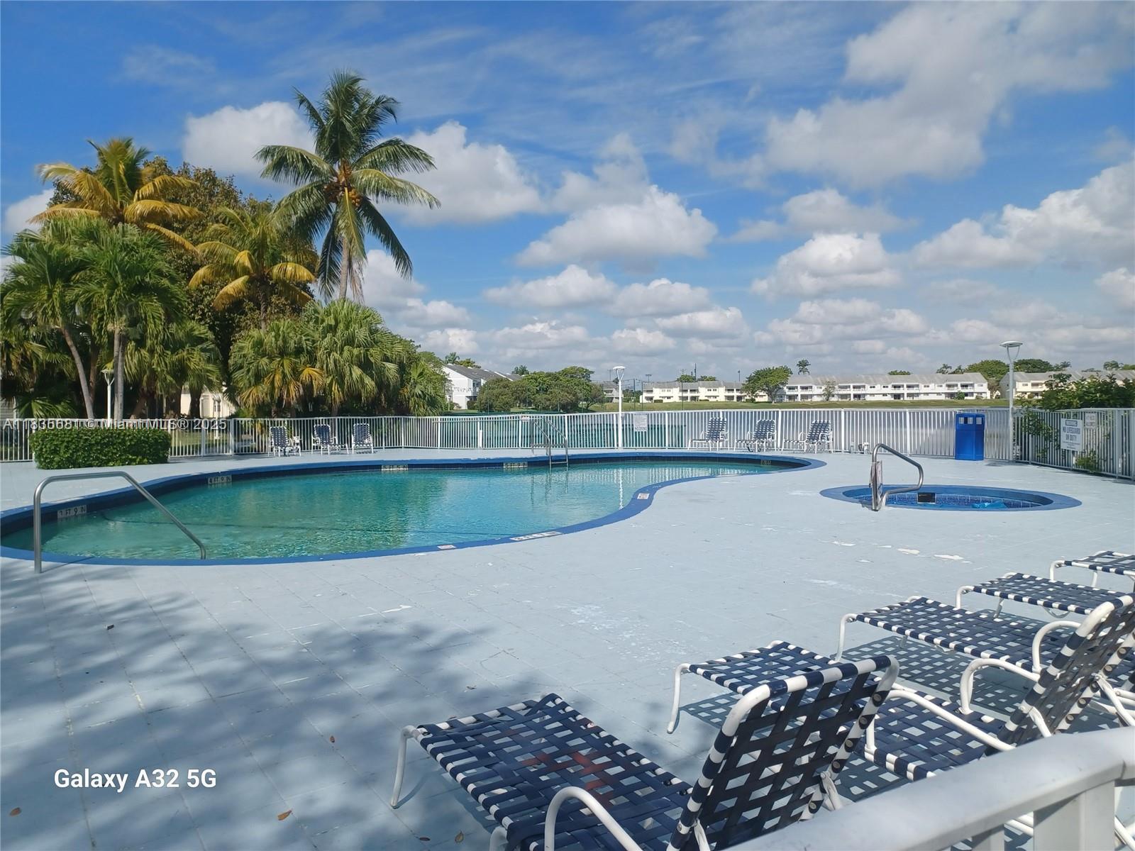 3421 NW 44th St #103, Oakland Park, Florida image 10