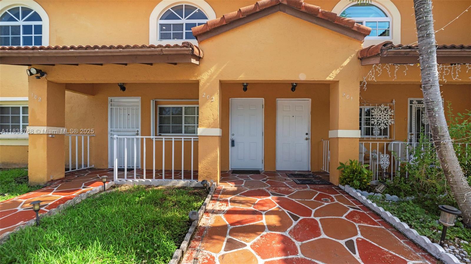 Property photo # 9