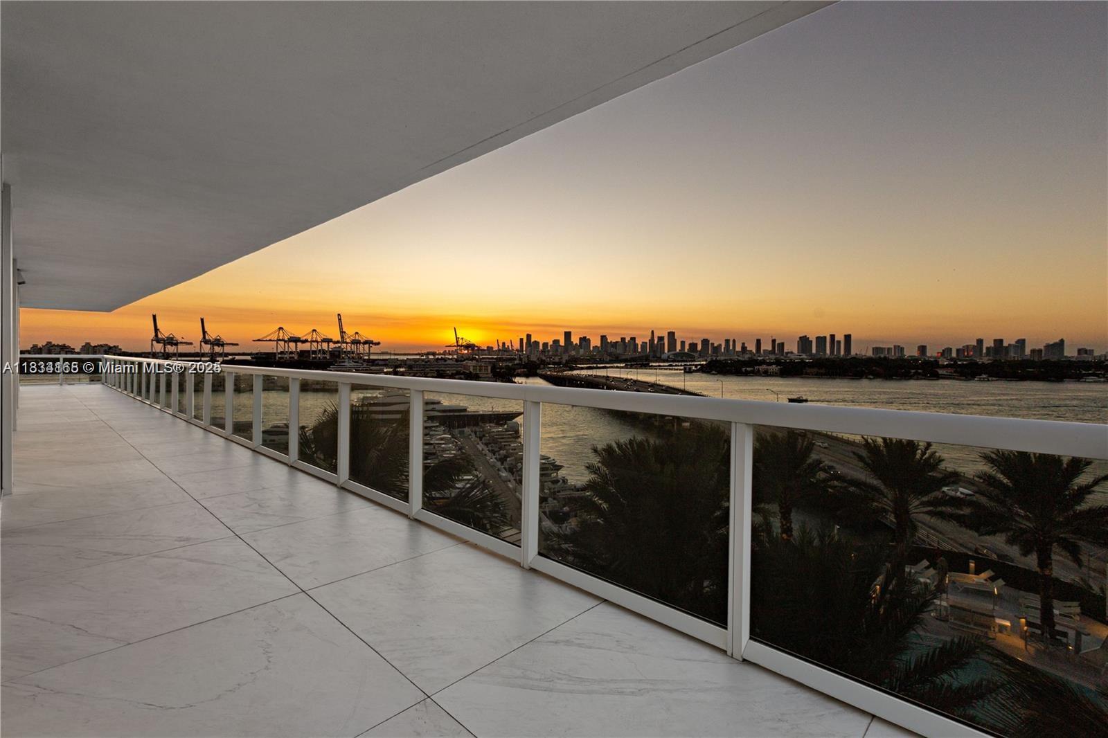 450 Alton Rd #901-902, Miami Beach, Florida image 4