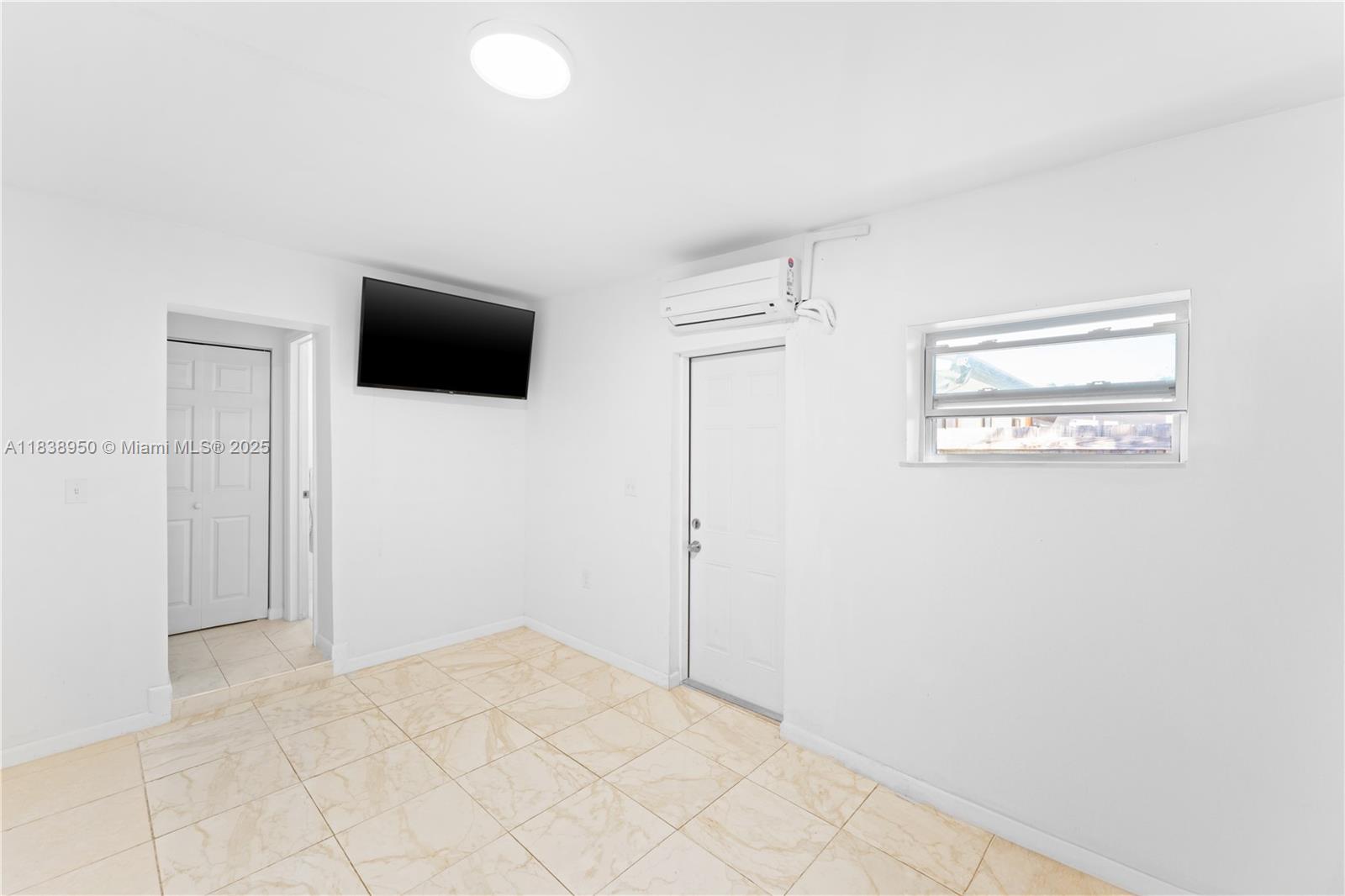 21505 SW 97th Ct, Cutler Bay, Florida image 10