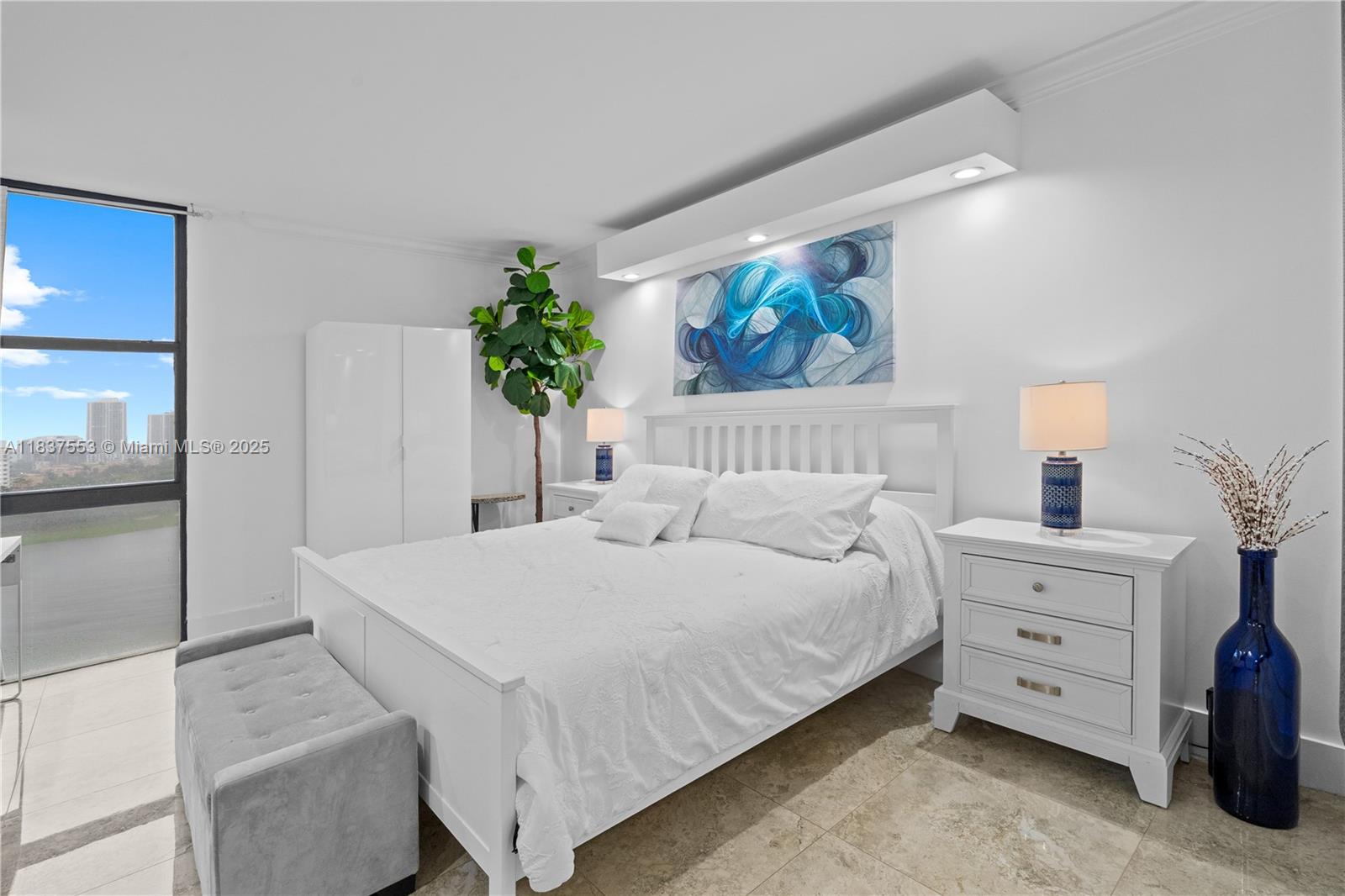 3675 N Country Club Dr #1907, Aventura, Florida image 20