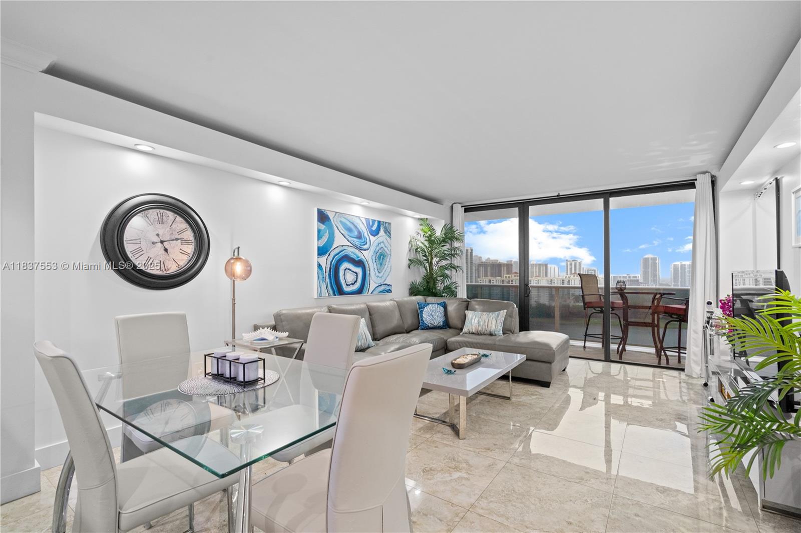 3675 N Country Club Dr #1907, Aventura, Florida image 9