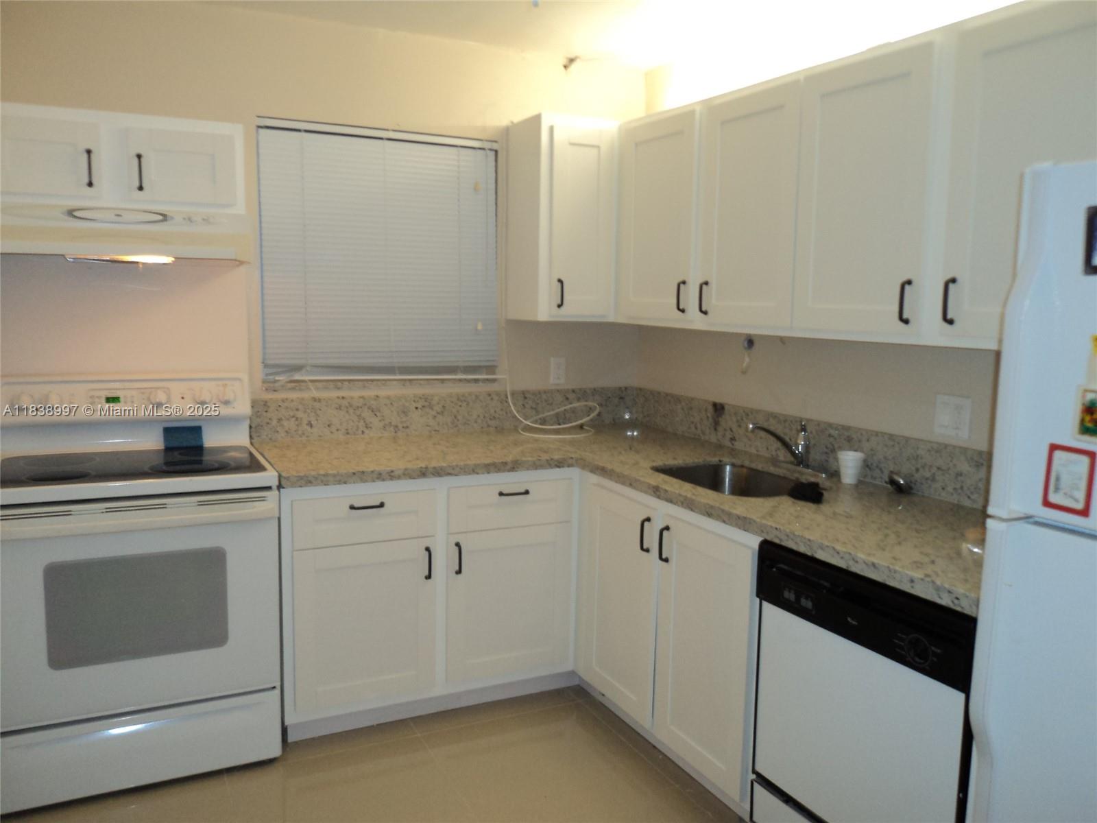 1050 93rd St #6F, Bay Harbor Islands, Florida image 7